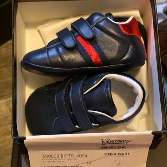 Gucci Other - Gucci ace baby newborn snap sneakers NWT
